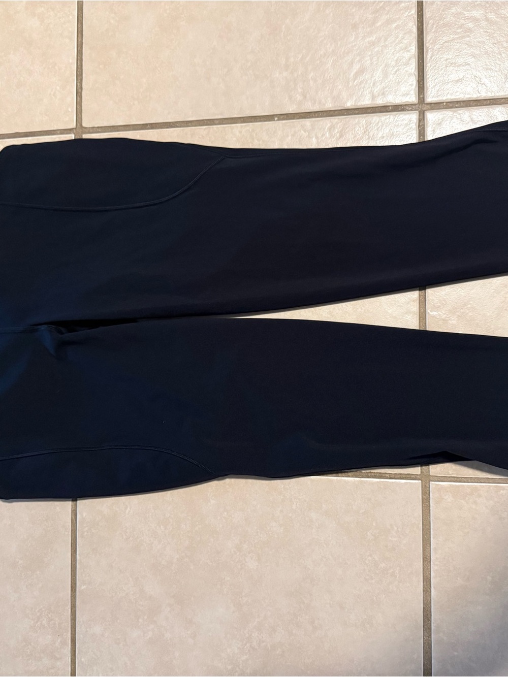 Lululemon fast and free 28” leggings - Picture 3 of 3